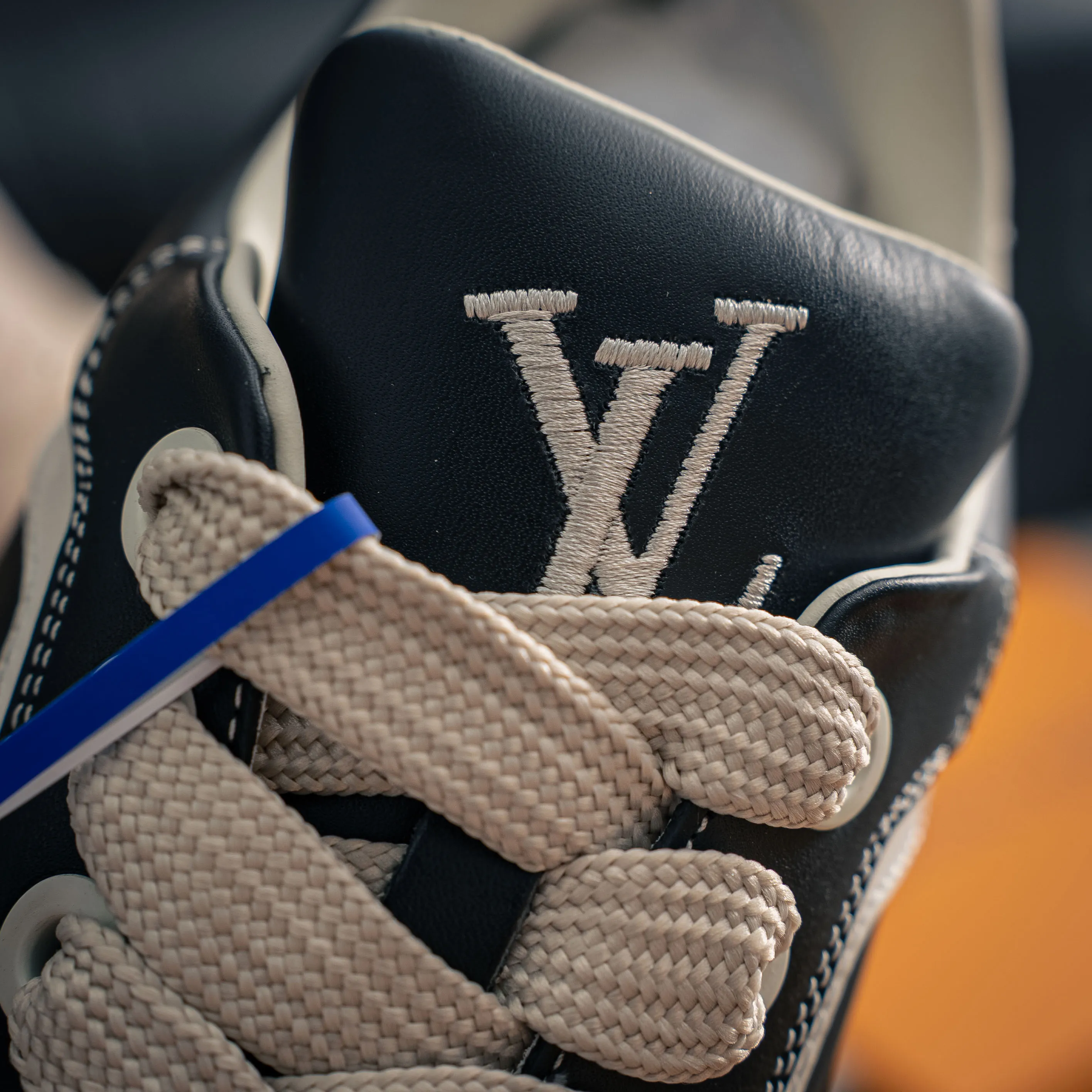 # LV tilted ， Shoes，Sneakers， Shoes，Skate Shoes~~ Sneakers， LV Shoes ， Cushioning TPU Vuitton ，